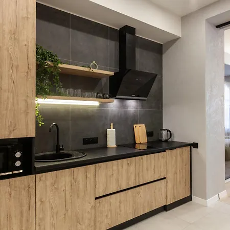 Avangard Leinberg 7 * Lviv