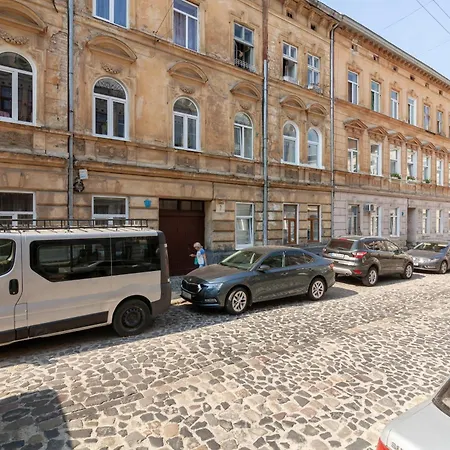 Avangard Leinberg 7 * Lviv