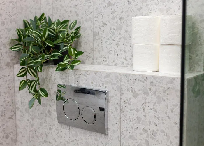 Avangard Leinberg 7 公寓 利沃夫